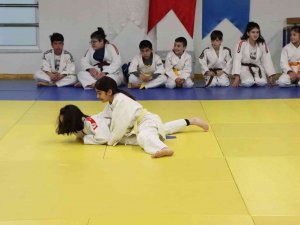 Judo Hareketlerini İl Birinciliği İçin Yaptılar