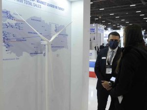 Türkiye’de Kurulu Elektriksel Gücün Yarısı Yenilenebilir Enerjiden