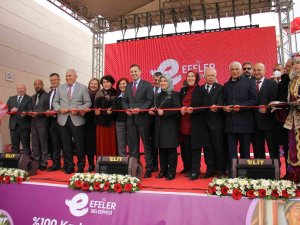 Bu Fabrikada Sadece Kadınlar Çalışacak