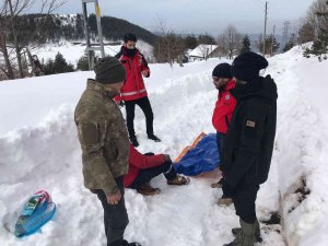 Tamir İçin Gitti, Donmaktan Umke Kurtardı