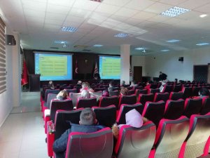 Sağlıkçılar Meslekleri İçin Yabancı Dil Öğreniyor