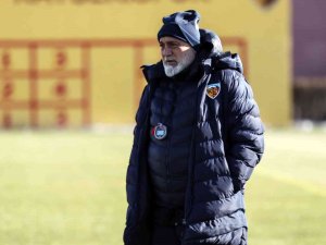 Hikmet Karaman: "2-0’dan 2-3 Olmaması Lazımdı Ama Oldu, Hatalıyız"