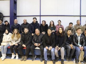 Çukurca’da Voleybol Ve Masa Tenisi Turnuvası Sona Erdi