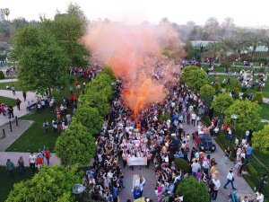 Uluslararası Portakal Çiçeği Karnavalı Esnafa Can Suyu Olacak