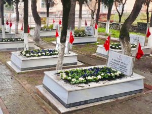 18 Mart Öncesi Körfez Şehitliğinde Yeni Düzenleme