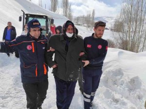 Bingöl’de Afad, Köyde Mahsur Kalan Hastaya Ulaştı