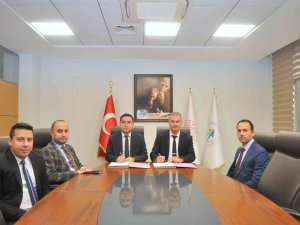Karataş’ta Su Sporları Turizmi Geliştirilecek