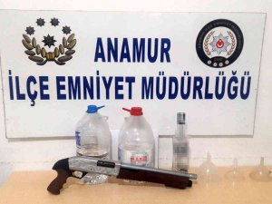 Mersin’de 15 Yaşındaki Çocuk Sahte İçkiden Zehirlendi