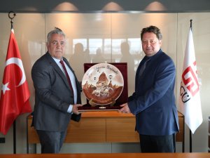 Agü İle Göreme Belediyesi Arasında İ̇ş Birliği Protokolü İ̇mzalandı