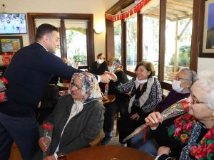Alanya’da Yaşlılara Saygı Haftası ‘Bilge Çınarlarla Söyleşiler” Programıyla Başladı