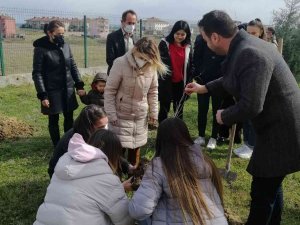Sağlık Kültür Ve Spor Başkanlığı Fidanları Toprakla Buluşturuyor