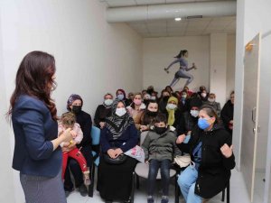 Doç. Dr. Atalay, Merkezefendili Kadınları Bilgilendirdi