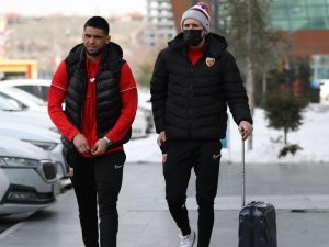 Kayserispor, 25 Futbolcuyla İ̇stanbul’a Gitti