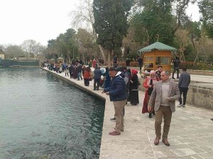 Balıklıgöl’de Berat Kandili Yoğunluğu