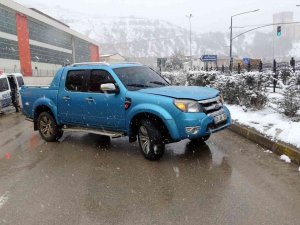 Gümüşhane’de Üniversite Öğrencisine Yaya Geçidinde Kamyonet Çarptı