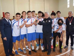 Kumluca Genç Erkekler Futbol Turnuvasının Şampiyonu Belli Oldu