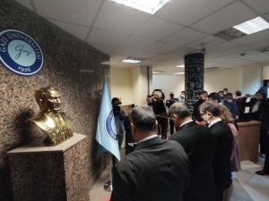 Prof. Dr. Aziz Sancar’ın Adı Gazi Üniversitesi’ndeki Amfiye Verildi