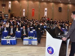 Vali Tekbıyıkoğlu: "Kırıkkale Savunma Sanayisinin Kalbidir"