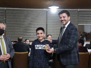 Ürgüp Belediyesi, Deneme Sınavlarında İ̇lk 10’a Giren Öğrencileri Ödüllendirdi