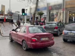 Maltepe’de Karla Kaplanan Yolda Drift Yapan Sürücüye 9 Bin 125 Tl Ceza