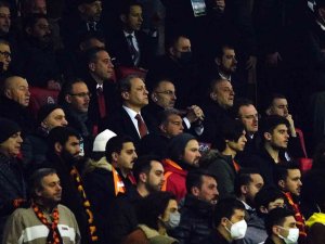 Bakan Kasapoğlu, Tff Başkanı Özdemir Ve Başkanlar Maçı Beraber İzledi