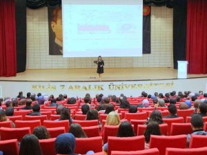 7 Aralık Üniversitesi’nde ’’Öğretmen’’ Konulu Konferans