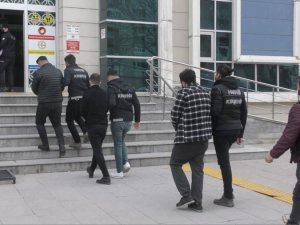 Kırşehir’de Sokak Satıcılarına Operasyon