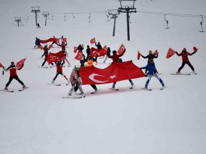 Valilik Kupası Alp Disiplini Kayak Ve Snowboard Yarışları Davraz’da Gerçekleşti