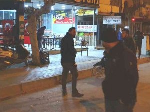 Ayrıldığı Genç Kız İle Erkek Arkadaşına Kurşun Yağdırdı