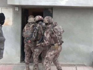 Mersin Merkezli 2 İlde Pkk Operasyonu: 6 Gözaltı