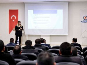 Büyükşehir Ulaşım A.ş’de Eğitim Çalışmaları Sürüyor