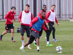 Samsunspor İle B.b. Erzurumspor 4. Randevuya Çıkıyor