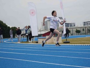 Manisa’da Okul Sporları Atletizm İ̇l Birinciliği Yarışmaları Yapıldı