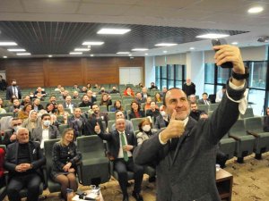 Prof. Dr. Emre Alkin: "Suya Düşmeden Evvel Yüzmeyi Öğrenmeli"