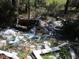Yatağan’da Ormanlık Alanlara Çöp Bırakanlara Tepki Gösterdiler