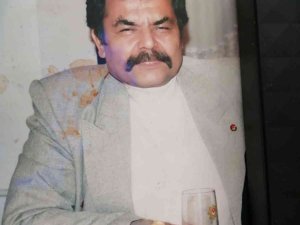 Babasını İzleyerek Fotoğrafçı Oldu, Şimdi Babasının Hatırası İçin Sergi Açıyor