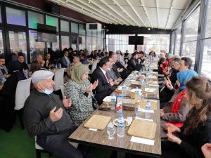 Şehit Aileleri Ve Gaziler Yemek Programında Buluştu