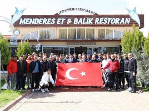 Nazilli Belediyespor Kulüp Başkan Adayı Ünal’dan Moral Yemeği
