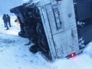 İ̇şçi Servisi Devrildi, 16 Madenci Ölümden Döndü