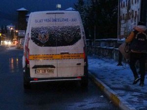 Kocaeli’de Ağaca Asılı Halde Erkek Cesedi Bulundu
