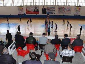 “Anadolu Yıldızlar Ligi Voleybol Grup Müsabakaları” Silifke’de Başladı