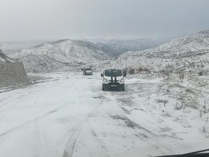 Adıyaman’da Yollar Buz Tuttu