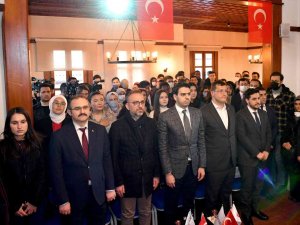 Uluslararası Öğrencilerden “18 Mart Çanakkale Zaferi Ve Şehitleri Anma Günü” Programı