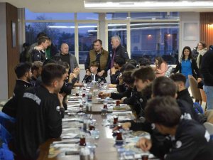 Futbolculardan Üst Lige Çıkma Sözü Aldı