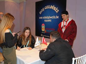 Antalya Genç Girişimciler Kampı Başladı