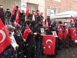 Evlat Nöbetine 2 Aile Daha Katıldı