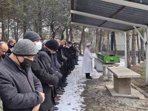 Arkadaşıyla Birlikte İntihar Eden Lise Öğrencisi Son Yolculuğuna Uğurlandı