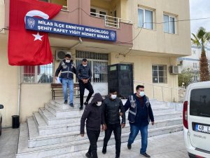 Milas’ta Akaryakıt Ve Akü Hırsızları Yakalandı