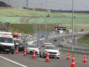1915 Çanakkale Köprüsü’nde Yoğun Trafik