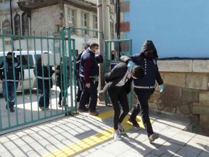 Kütahya’da 4 Telefon Dolandırıcısı Polis Tarafından Yakalandı